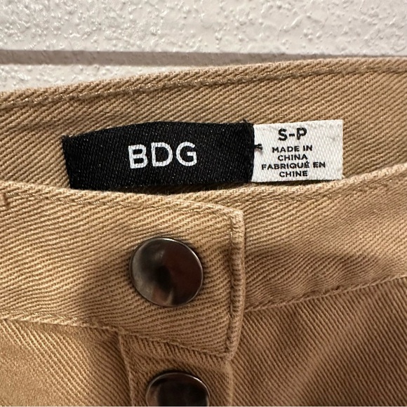 Urban Outfitters Skirt BDG Tan Khaki Denim Skirt Mod Snap Front A-line Mini SP - Picture 3 of 5